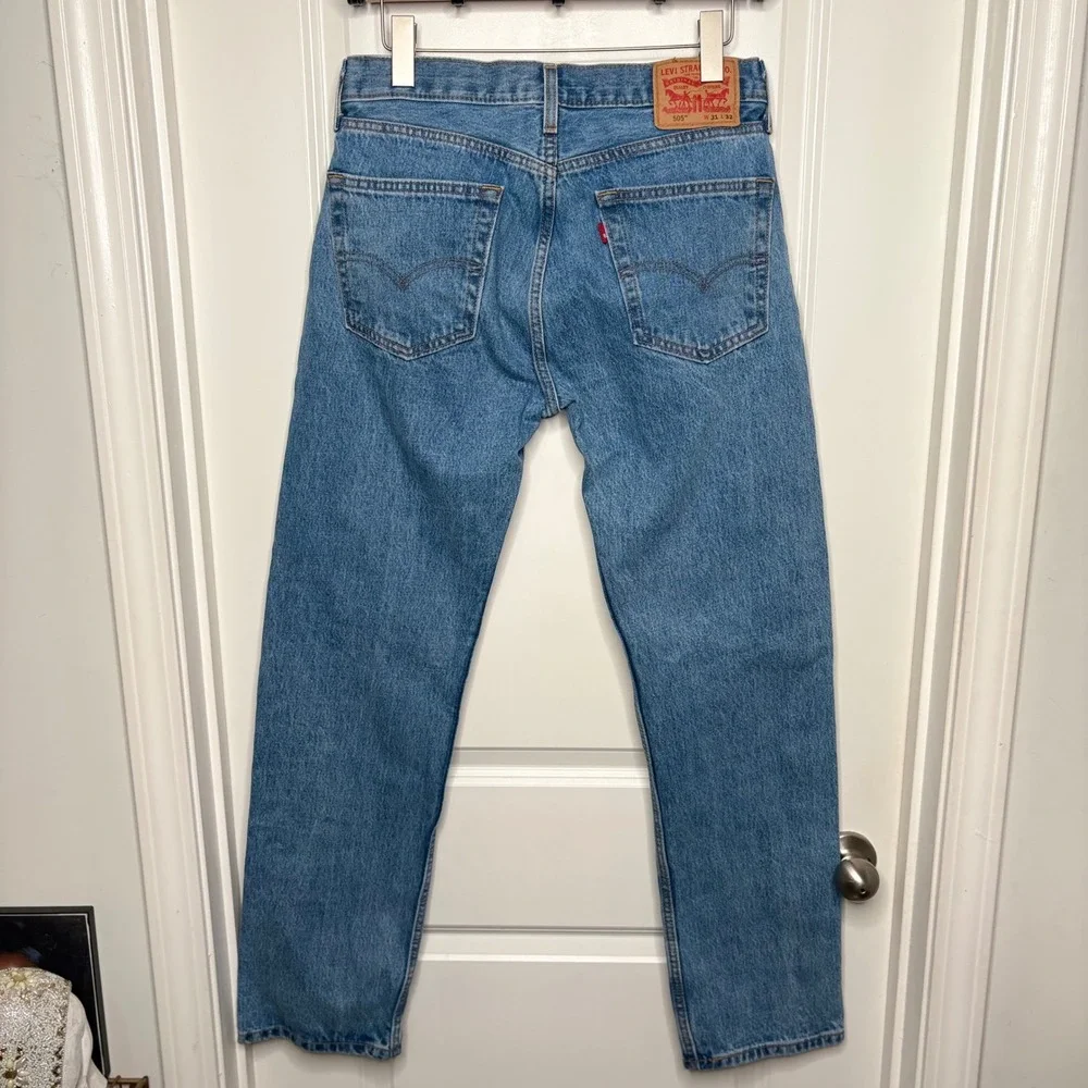 Levis 505 Jeans Regular Fit Straight Leg Mens 31x32 Blue Medium Wash 100% Cotton